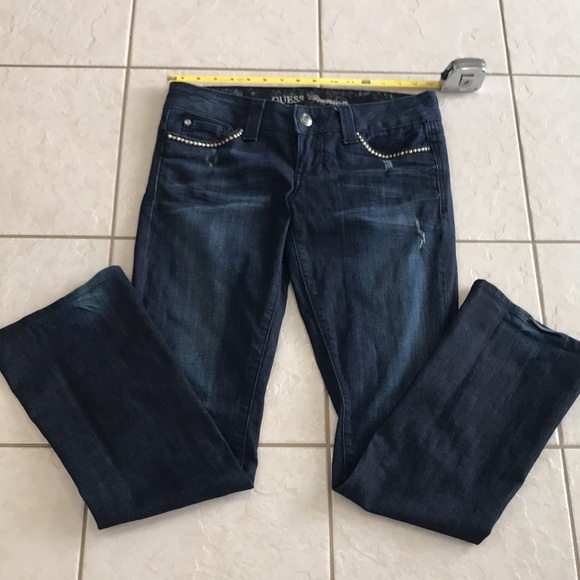 Guess premium denim with stone details. - Picture 12 of 15